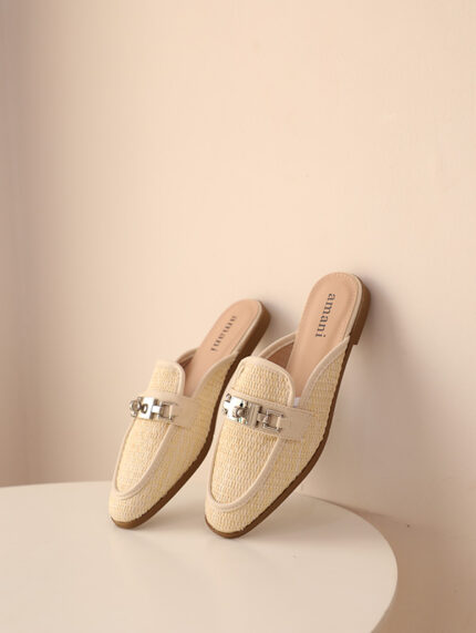 Mule Amani AM08